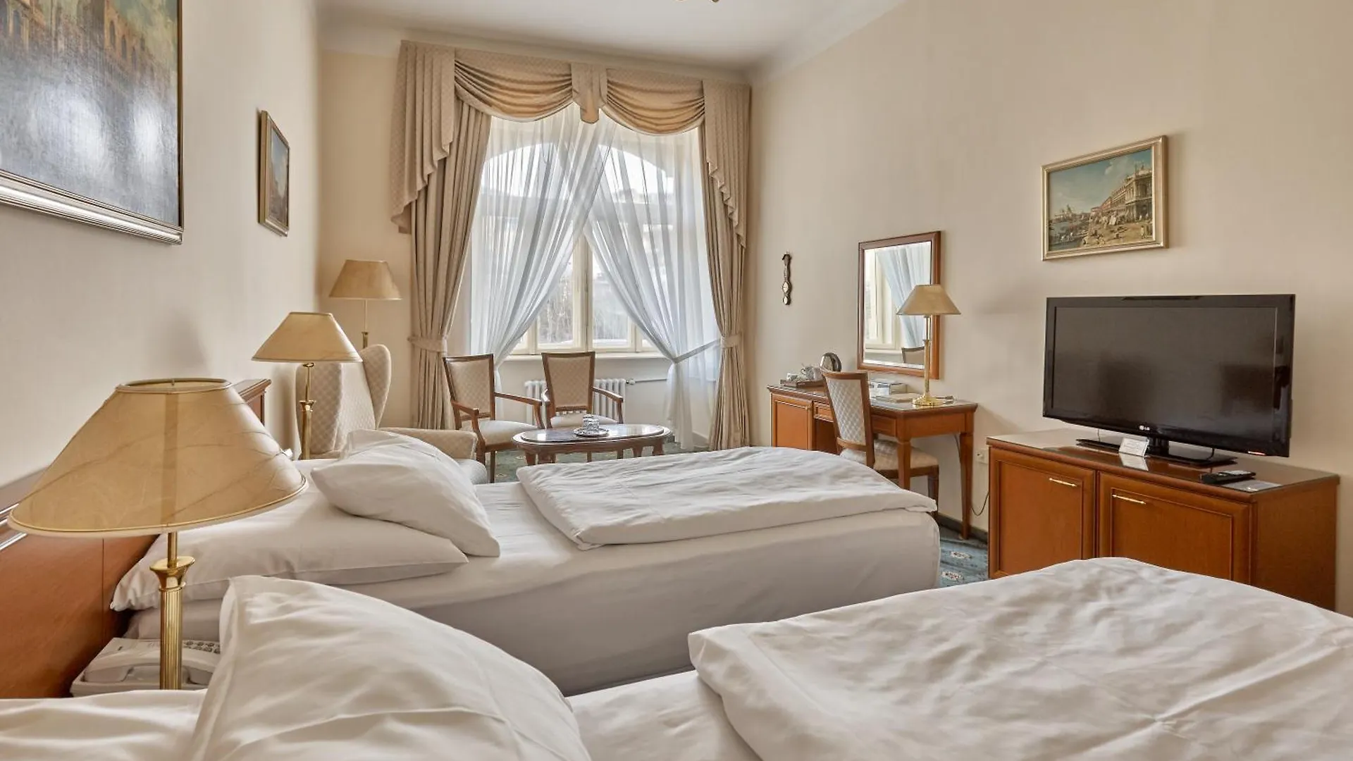 ****  קרלובי וארי Hotel Romance צ'כיה