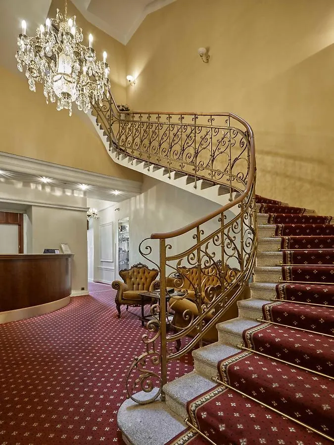 Hotel Romance Puškin Karlovy Vary 4*,